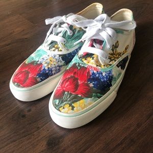 Men’s Polo Ralph Floral Print Sneakers Sz.10.5